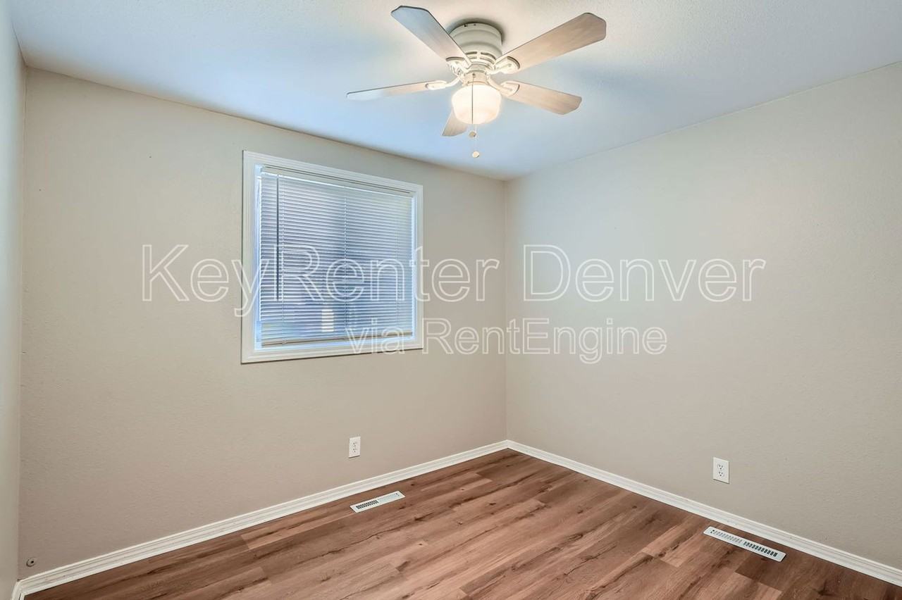 2445 Lawrence St #B - Photo 4 of 12
