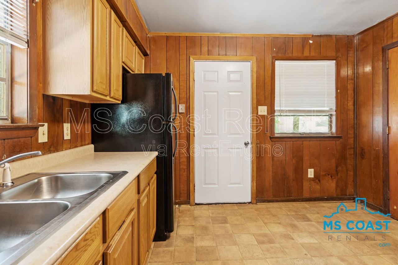 316 Tandy Dr - Photo 7 of 14