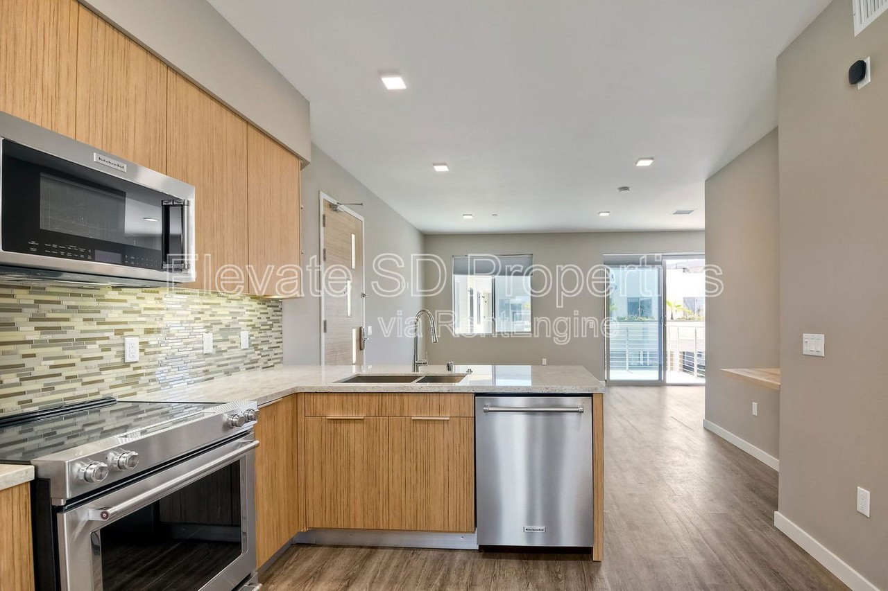 3088 State St #310 - Photo 3 of 38