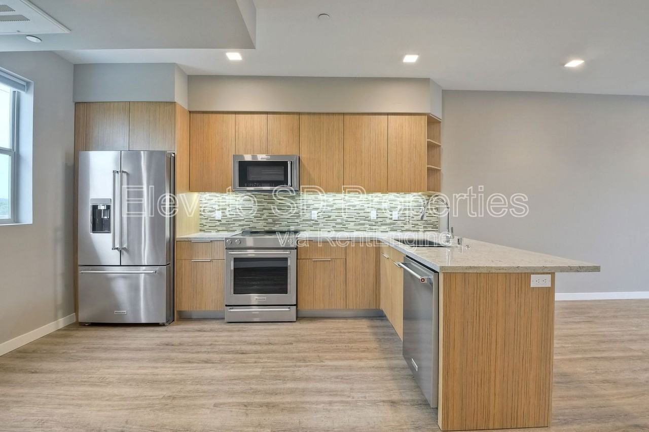 3088 State St #208 - Photo 2 of 22