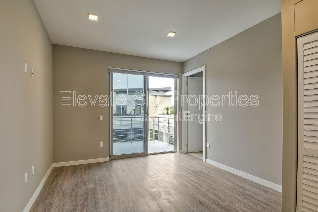 3088 State St #208 - Photo 4 of 22