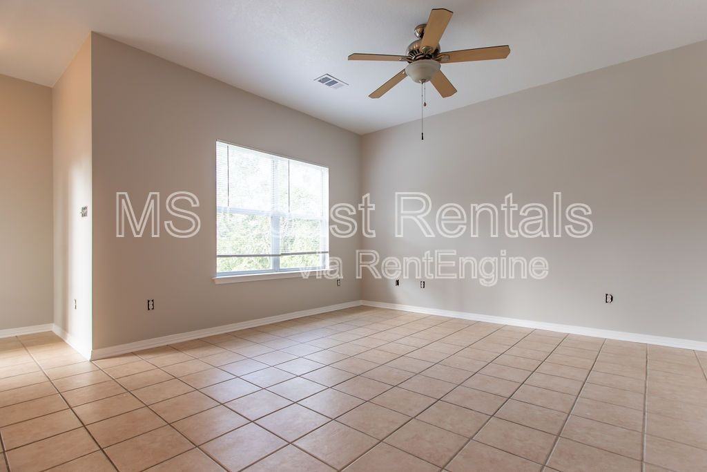 15815 Adam Rd #518 - Photo 4 of 22