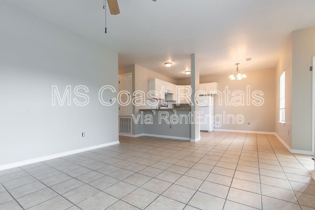 15815 Adam Rd #518 - Photo 6 of 22