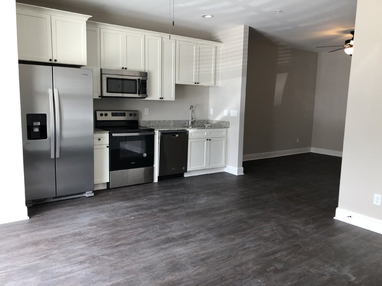 1976 N Dixie Ave #C101