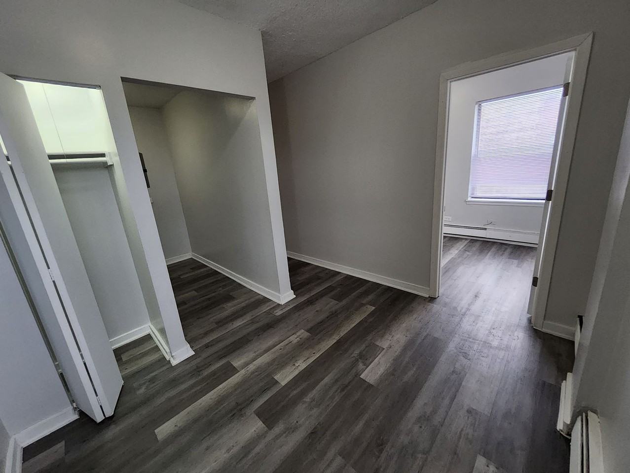 7048 S Merrill - Photo 3 of 7