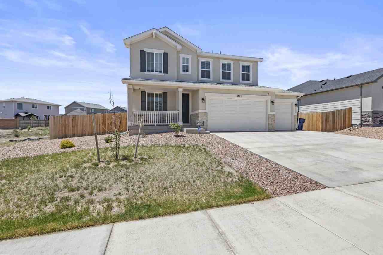 3315 Bella Luna Dr - Photo 3 of 39