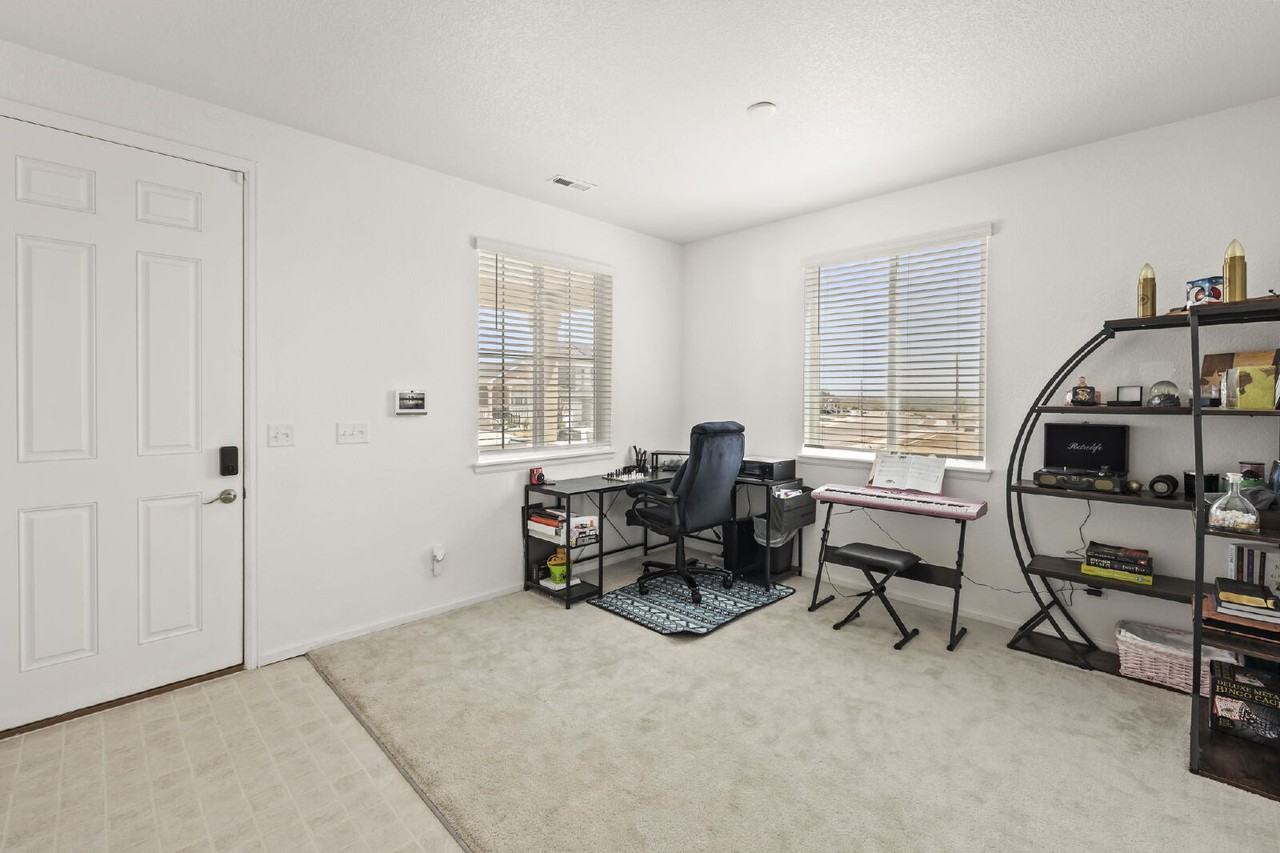 3315 Bella Luna Dr - Photo 5 of 39