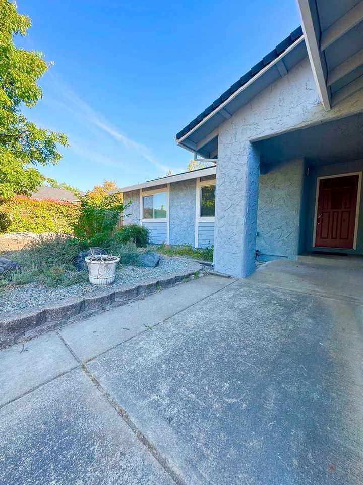 4138 Jasper Way - Photo 2 of 20