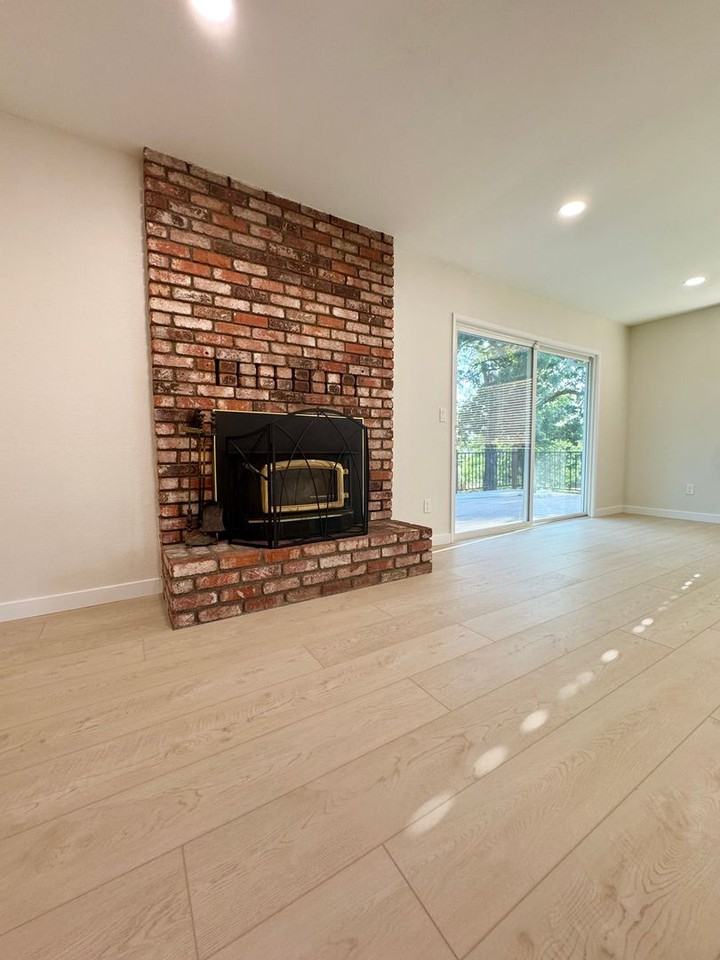 4138 Jasper Way - Photo 4 of 20