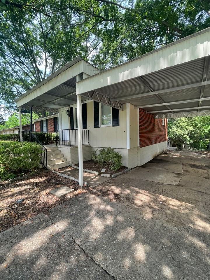 1149 Noremac Rd - Photo 2 of 17