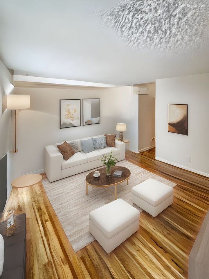 1816 Hillhurst Ave - Photo 2 of 17