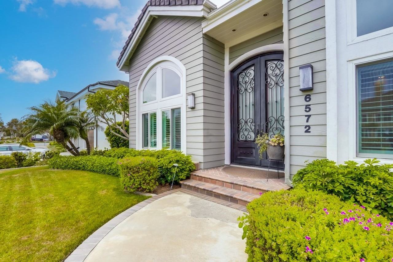 6572 Horseshoe Ln - Photo 7 of 50