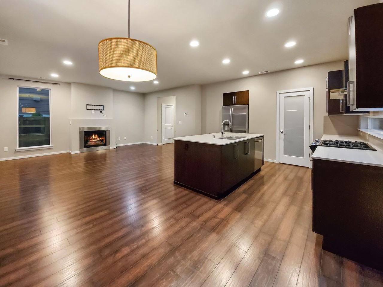 2333 123rd St Se - Photo 2 of 19