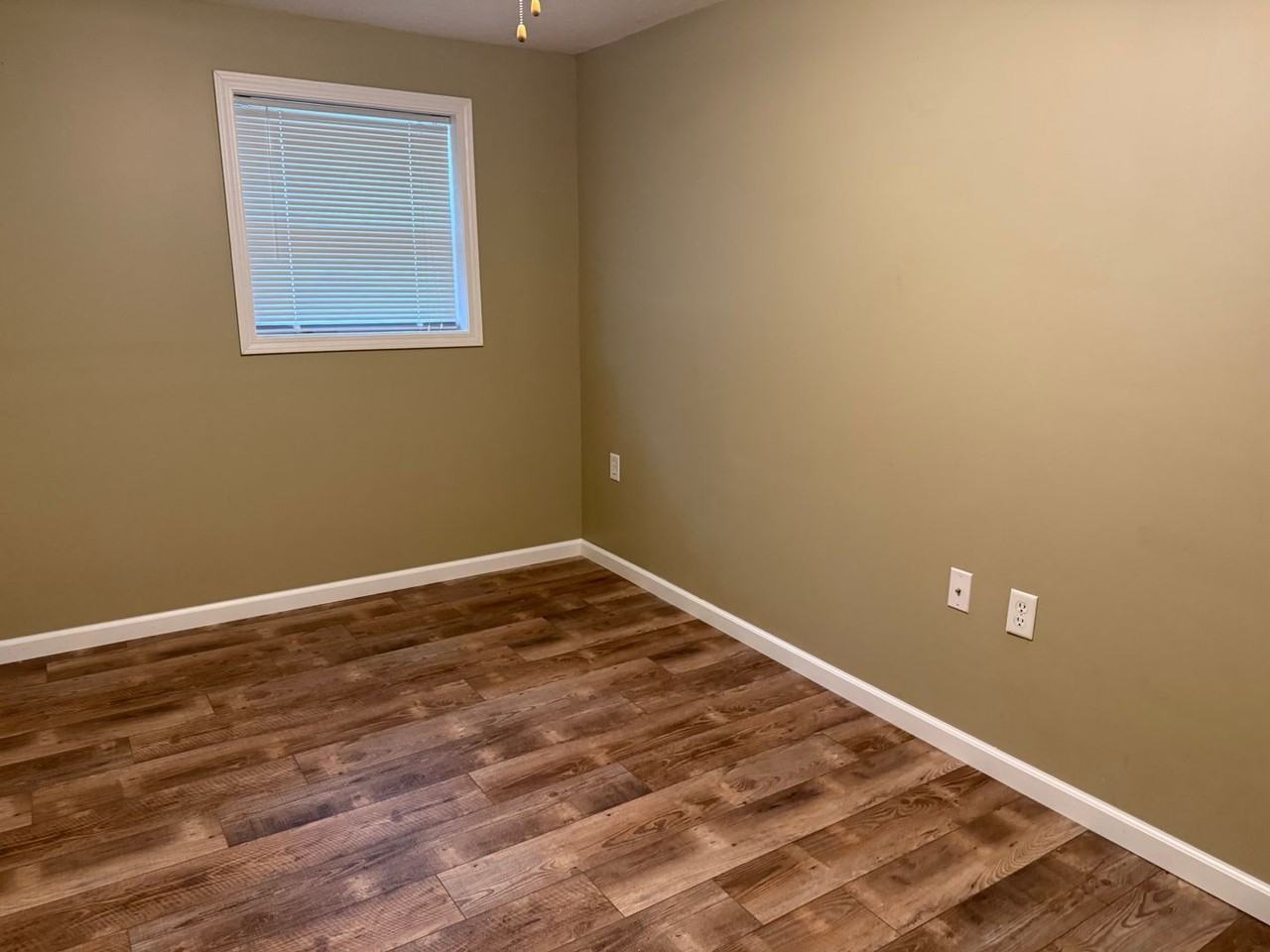 104 S Cartwright St - Photo 2 of 15