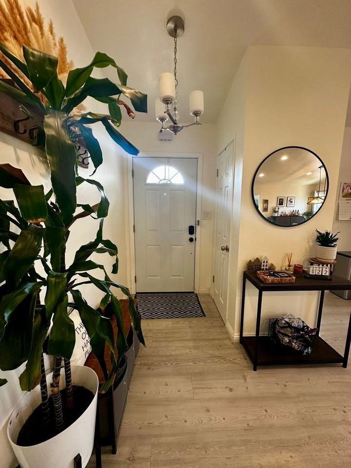 1271 16th St - Photo 2 of 36