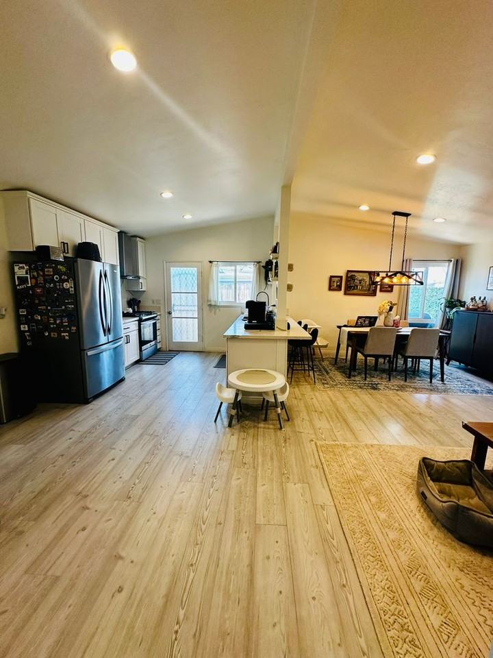 1271 16th St - Photo 4 of 36