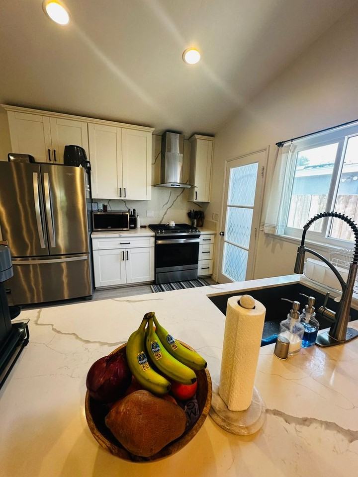 1271 16th St - Photo 6 of 36