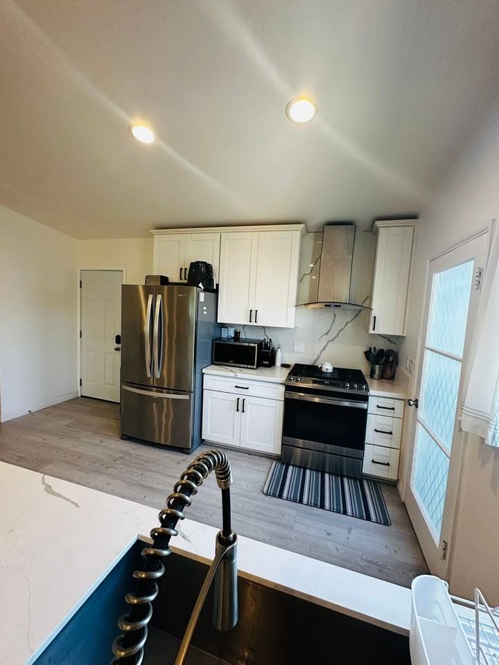 1271 16th St - Photo 7 of 36