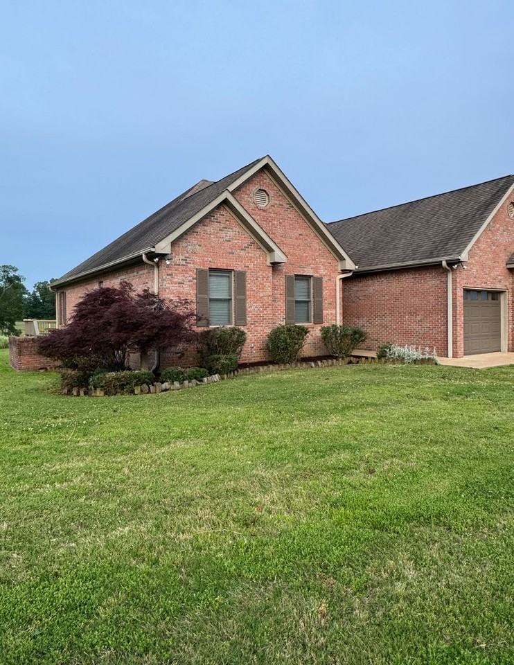 1600 Rock Hill Rd - Photo 2 of 28