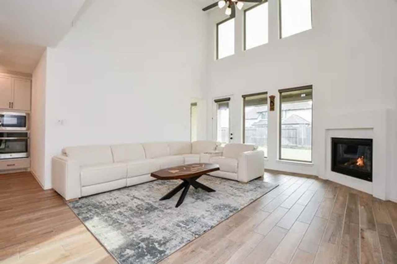 10423 Mira Terace Trl - Photo 4 of 34