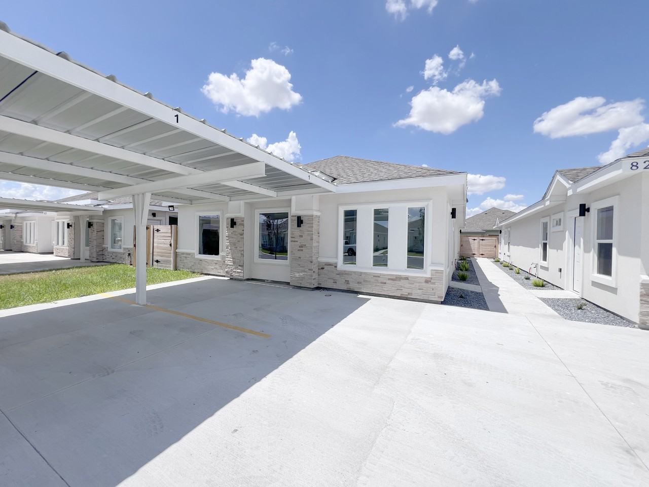 913 N Woodson Ave #NA