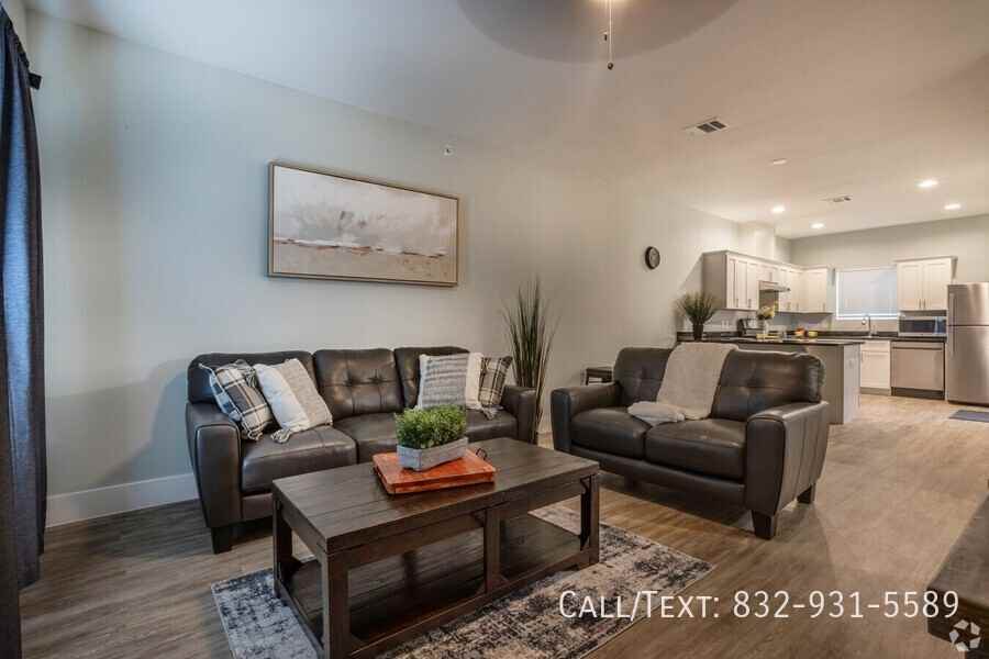 1299 S 7th St #APA1 - Photo 4 of 15