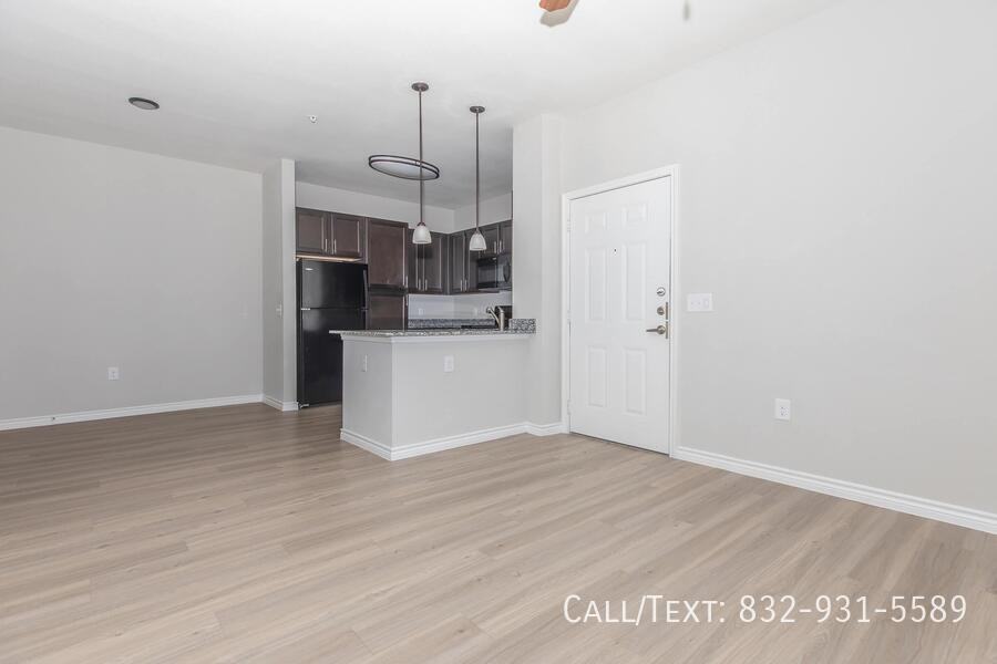 12300 W Bellfort St #AAK - Photo 2 of 10