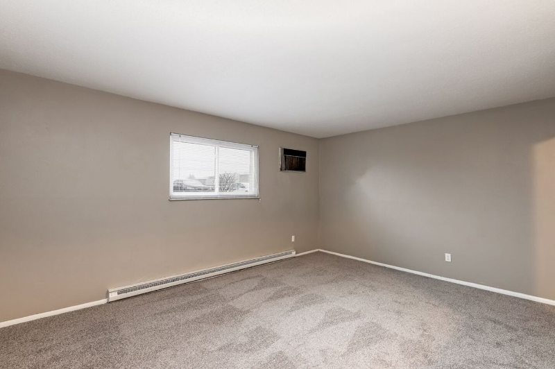 7451 Lunitas Ln - Photo 7 of 10