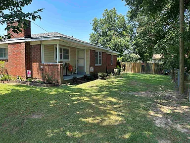 245 Sutton St - Photo 2 of 20