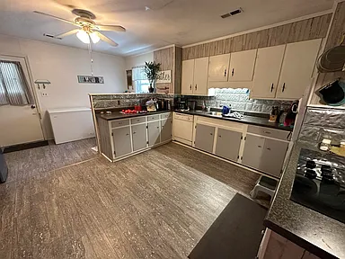 245 Sutton St - Photo 3 of 20