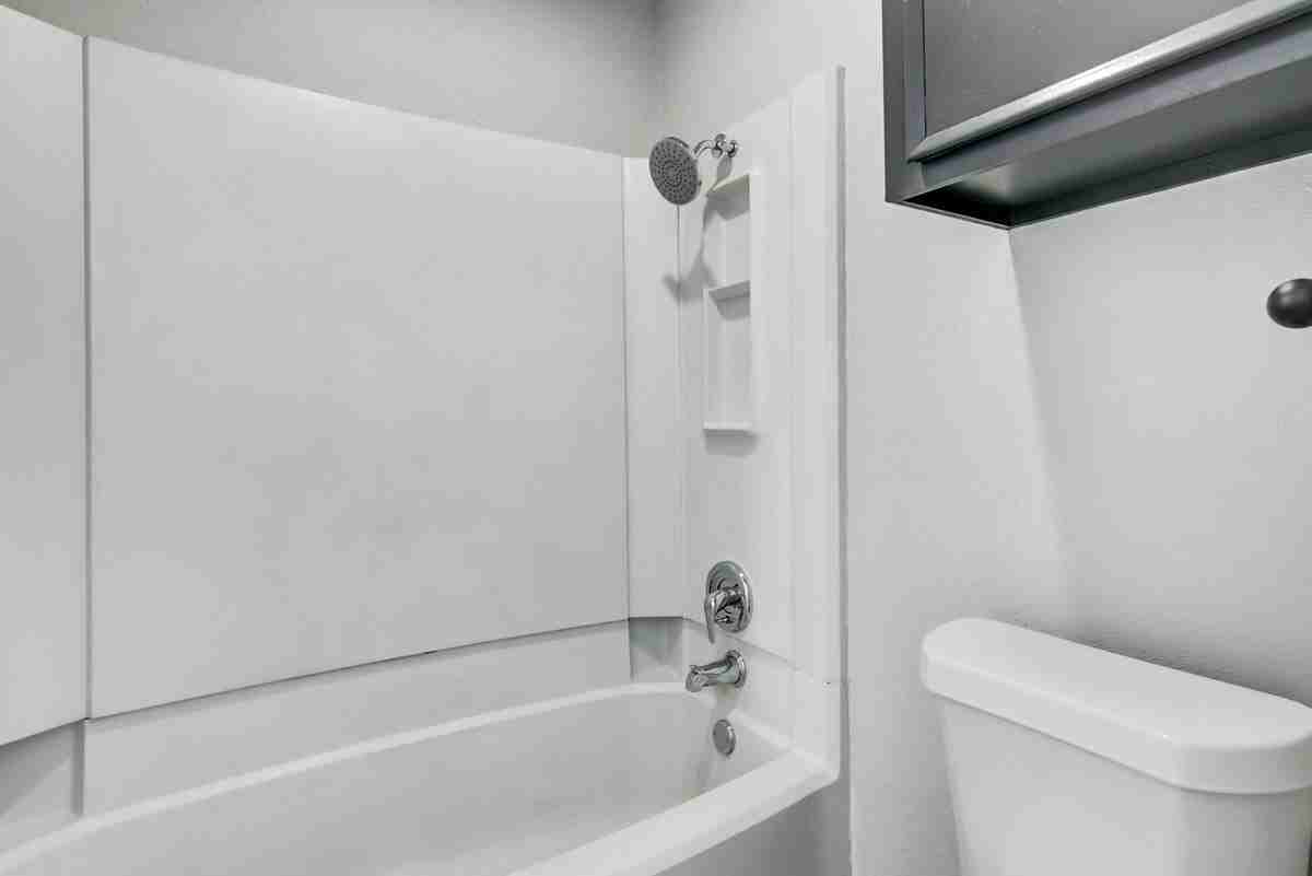 HME - Dowlen Rd - Photo 5 of 35