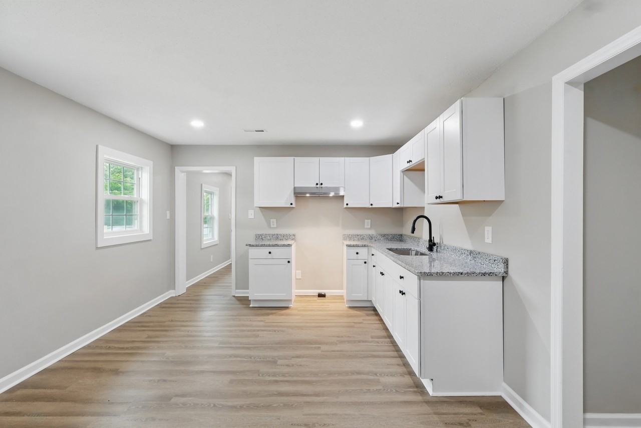 7734 U.S. 29 - Photo 2 of 14