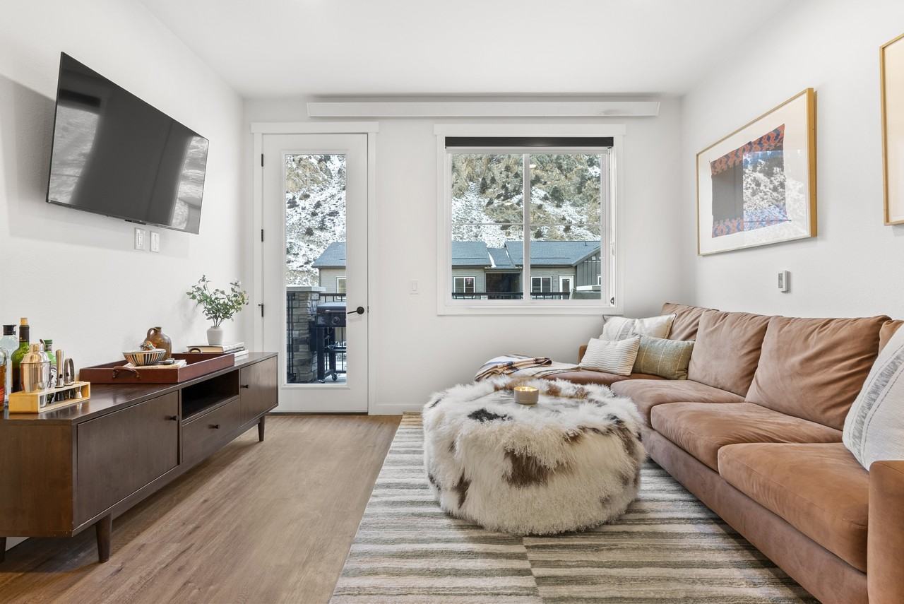 Hummingbird Way, 2111 - Photo 4 of 19