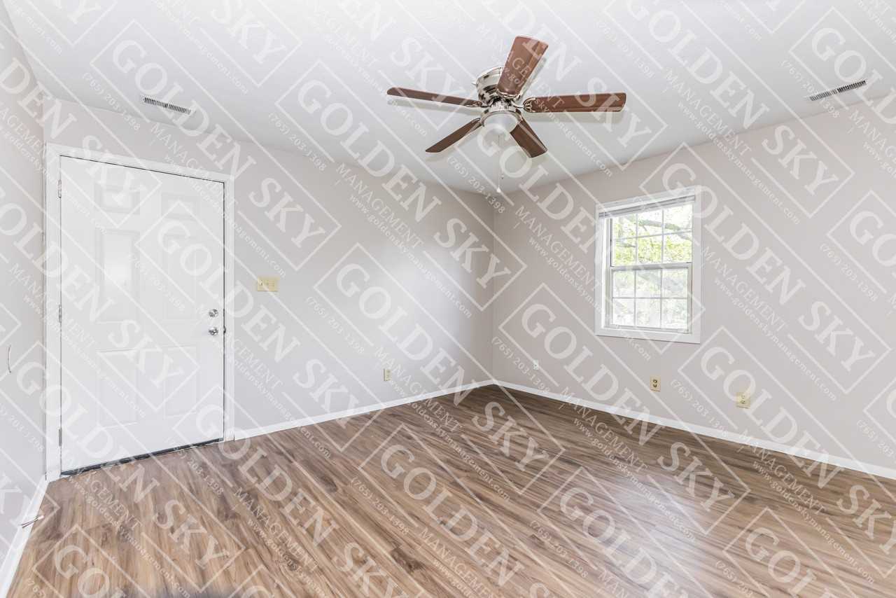 1430 West 14th Street - Unit 2 - Photo 4 of 11
