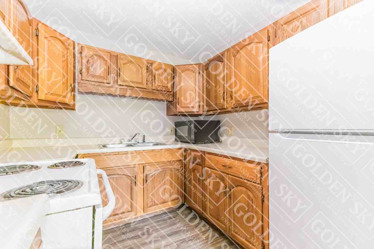 1430 West 14th Street - Unit 2 - Photo 6 of 11