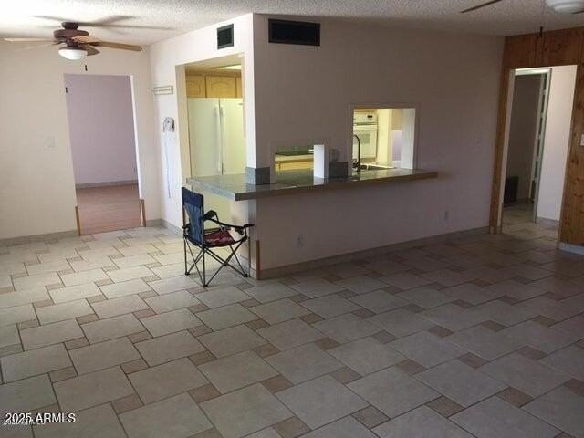 1935 East Riviera Drive - Photo 2 of 15