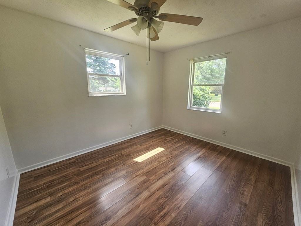 100 Carr Cir - Photo 6 of 12