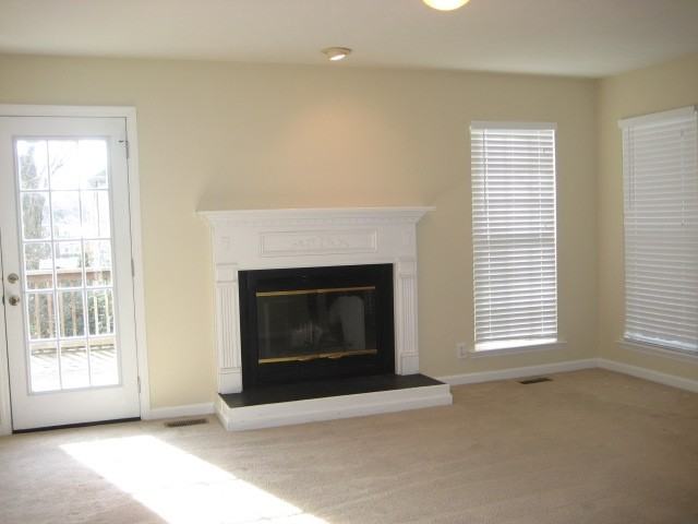 7052 Sugarplum Rd - Photo 2 of 17