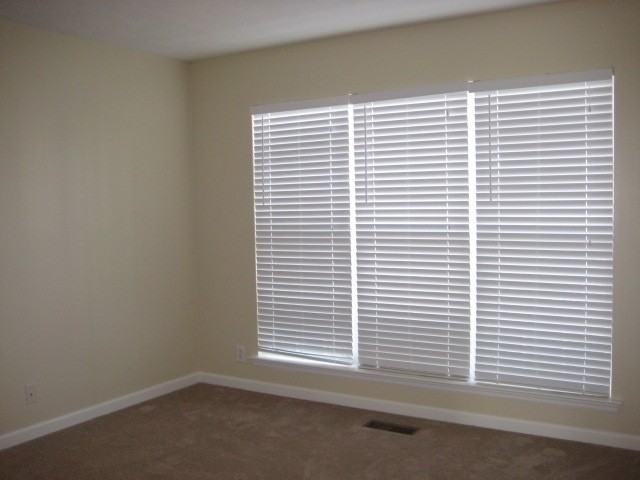 7052 Sugarplum Rd - Photo 3 of 17