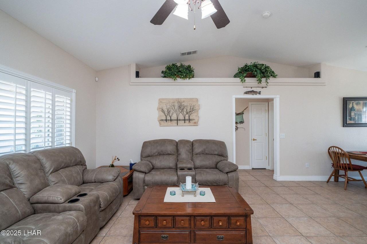 2365 Swift Dr - Photo 4 of 45