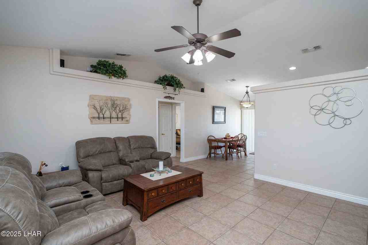 2365 Swift Dr - Photo 5 of 45