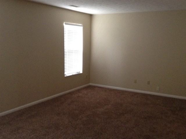 51 Clearview Ln - Photo 3 of 12