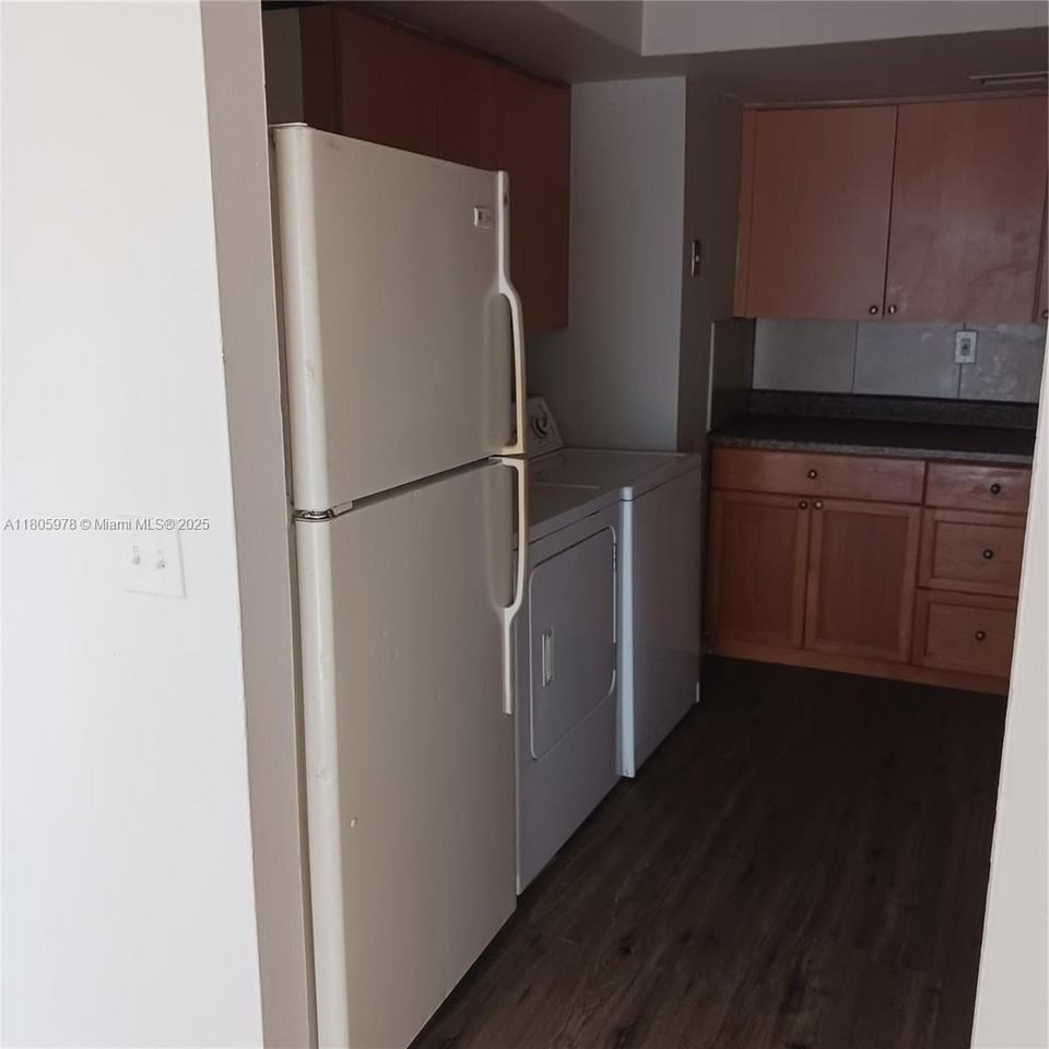 5906 Northwest 21st Street #46E - Photo 4 of 9