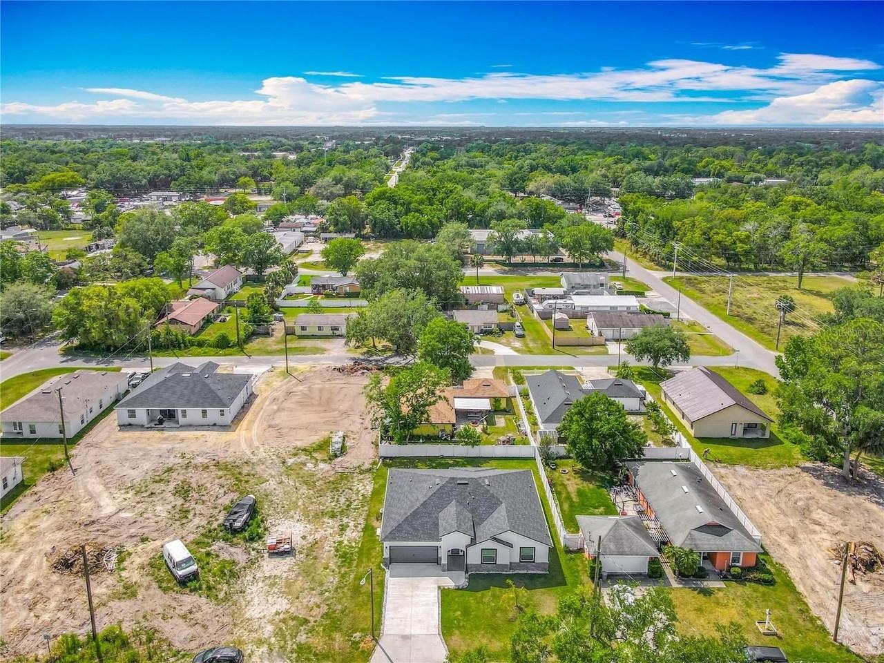 2668 Princeton Ave - Photo 7 of 50