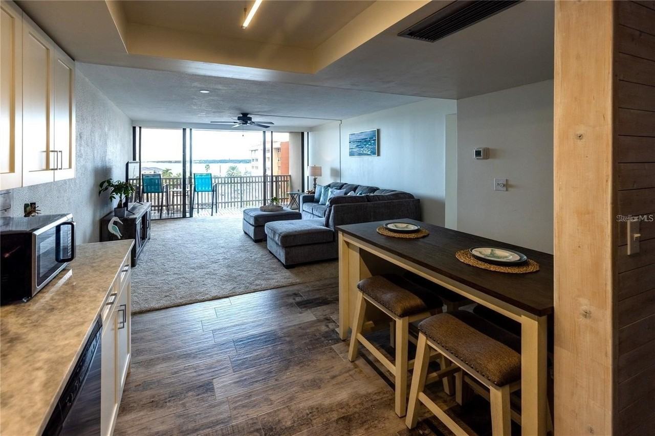 450 Treasure Island Cswy #603 - Photo 7 of 17