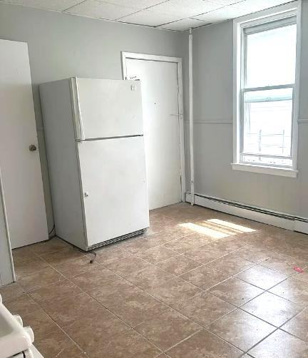 529 4th St #3L - Photo 2 of 4