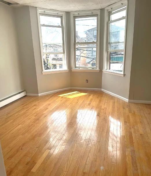 529 4th St #3L - Photo 4 of 4