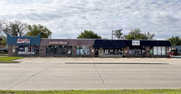 featured image of 513 W 11 Mile Rd