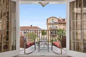 featured image of 434 E Broadway #A