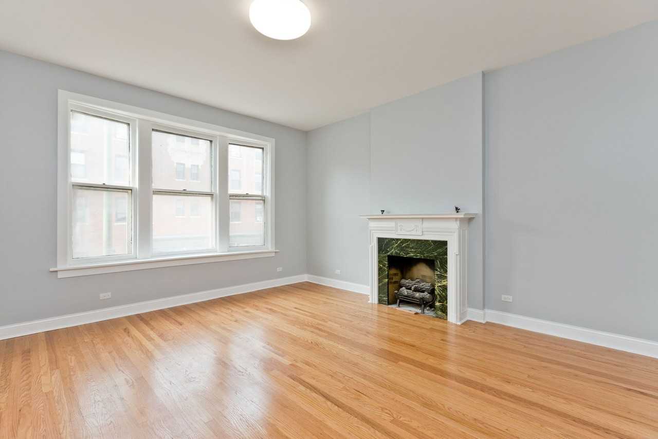 3324 W Diversey Ave #2F - Photo 7 of 8